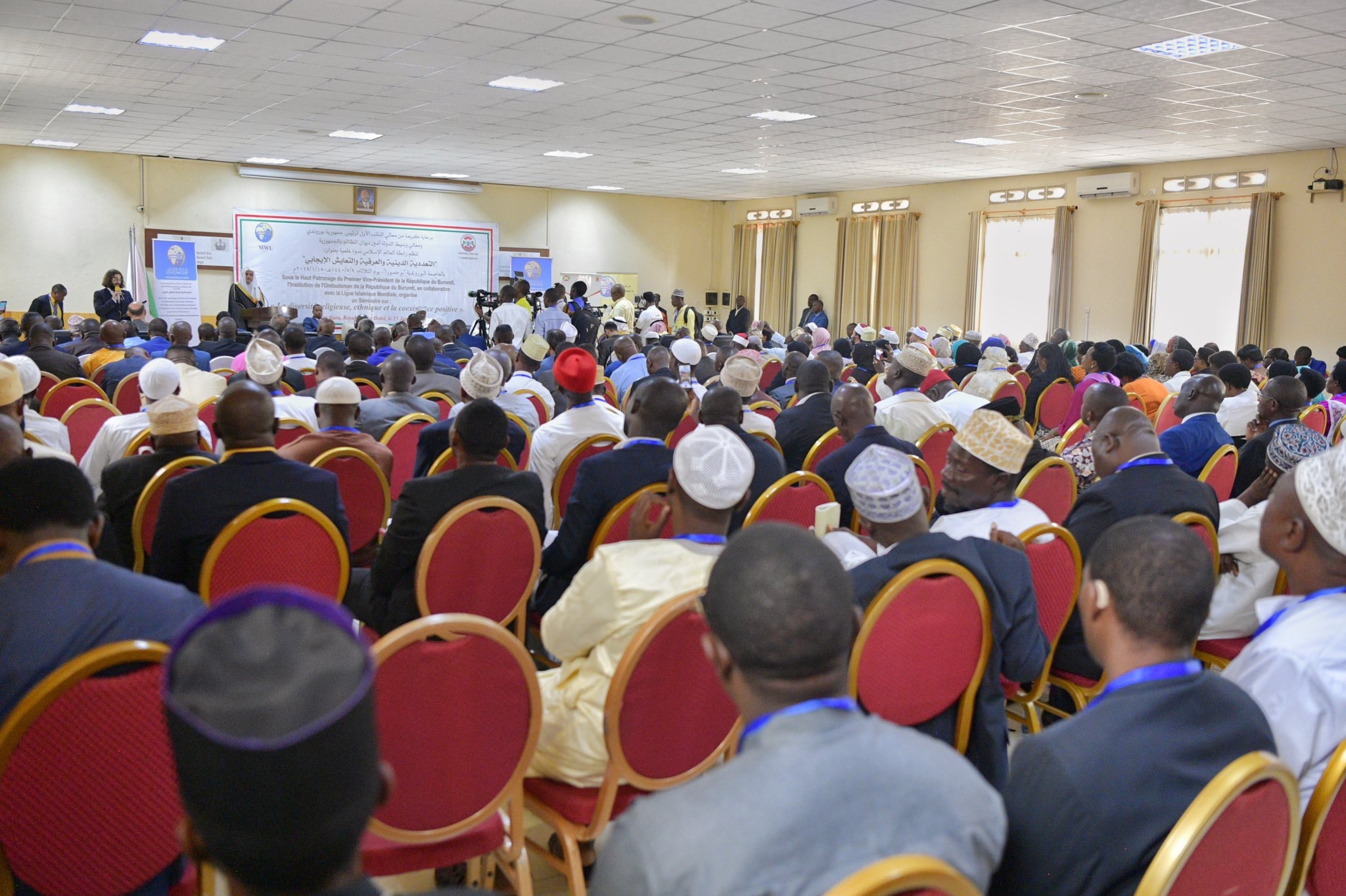 Scholars of Africa: the Kingdom of Saudi Arabia is the "spiritual" and "scientific" reference of Muslims .. Loved by their hearts and minds.