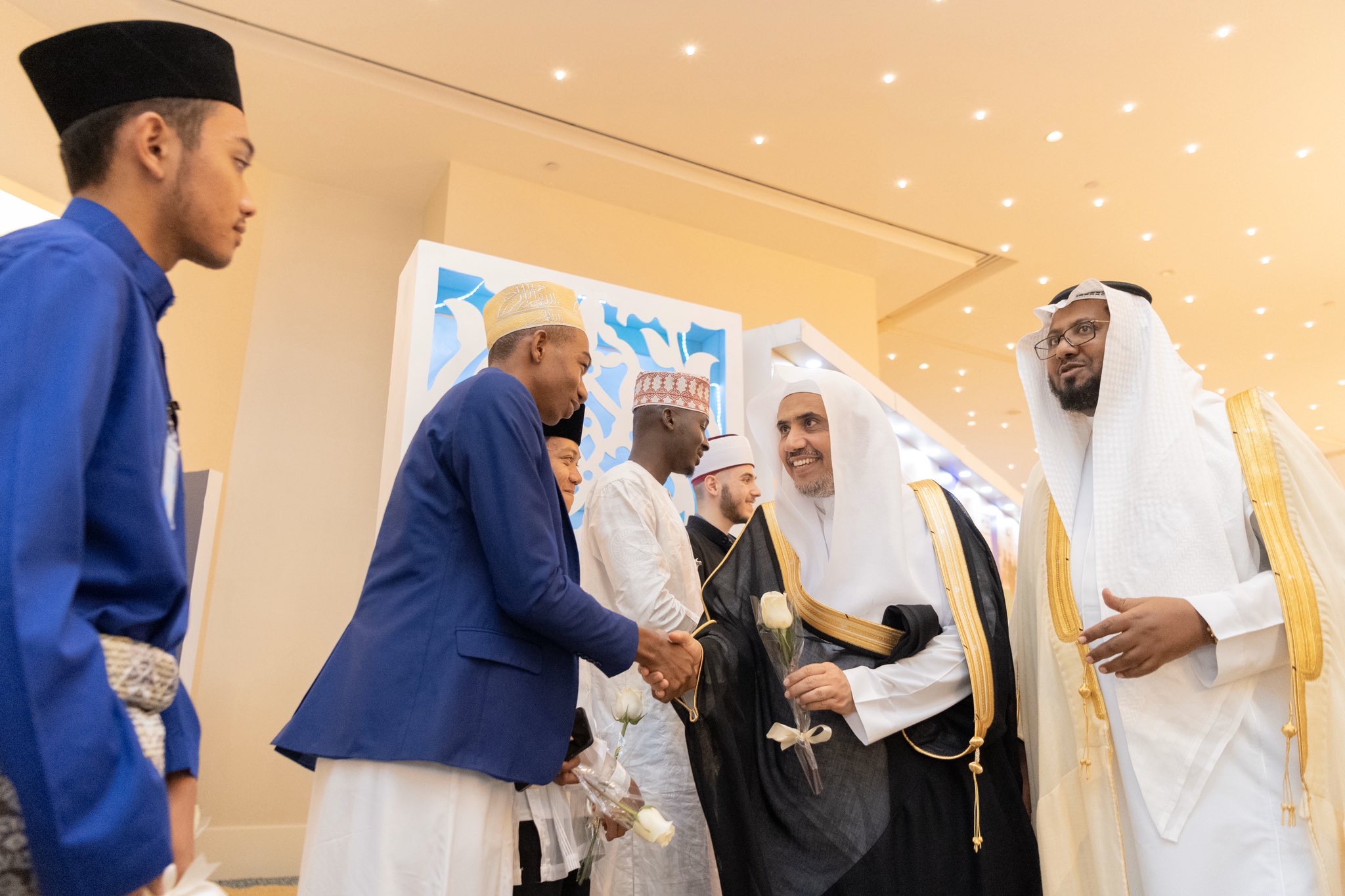 Le D.Mohammad Alissa lors de l’ouverture du séminaire « Au service  des deux révélations » : « Nous adorons Allah lorsque nous sommes au service du Coran et de la Sounna, lorsque nous apprenons nous enseignons nous pratiquons nous suivons et nous évaluons ».