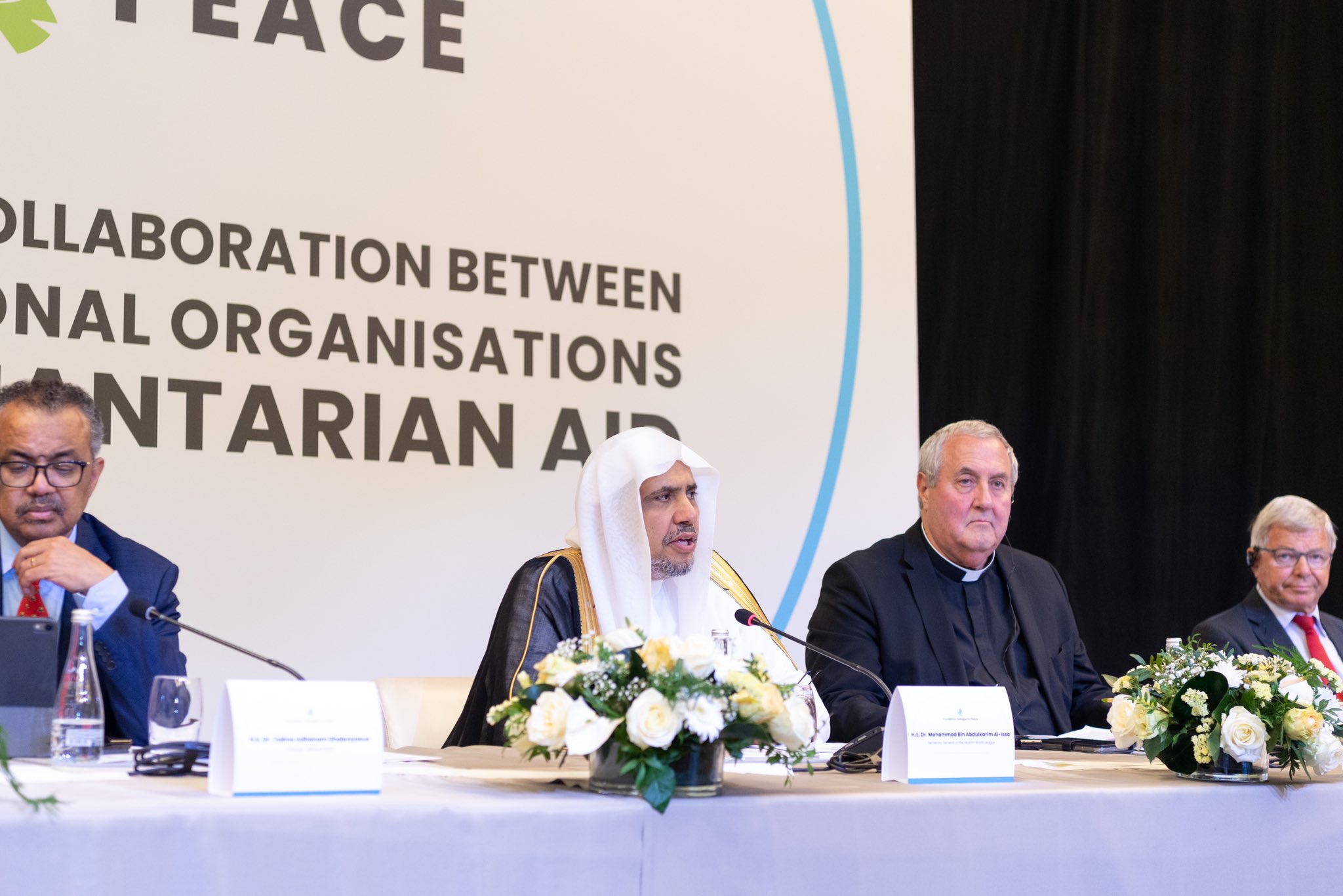 Secretary General of the MWL participates in the Forum of Collaboration Between International Organizations on Humanitarian Aid in Geneva