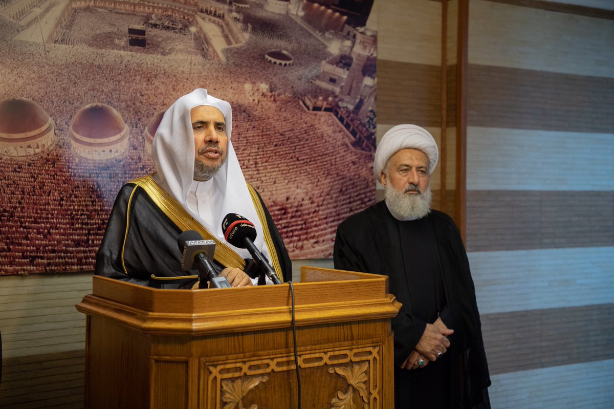 Sheikh Abdulamir Qablan, President of the Supreme Shia Council receives the  Muslim World League's Sheikh Mohammad Alissa in the Council Headquarters in the Lebanese capital Beirut. The Council VP Ali Alkhateeb participated in the meeting.