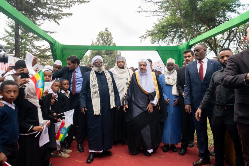 His Excellency Sheikh Dr. Mohammad Al-Issa, the Secretary-General of the MWL and Chairman of the Organization of Muslim Scholars, visited The Awolia College in Addis Ababa