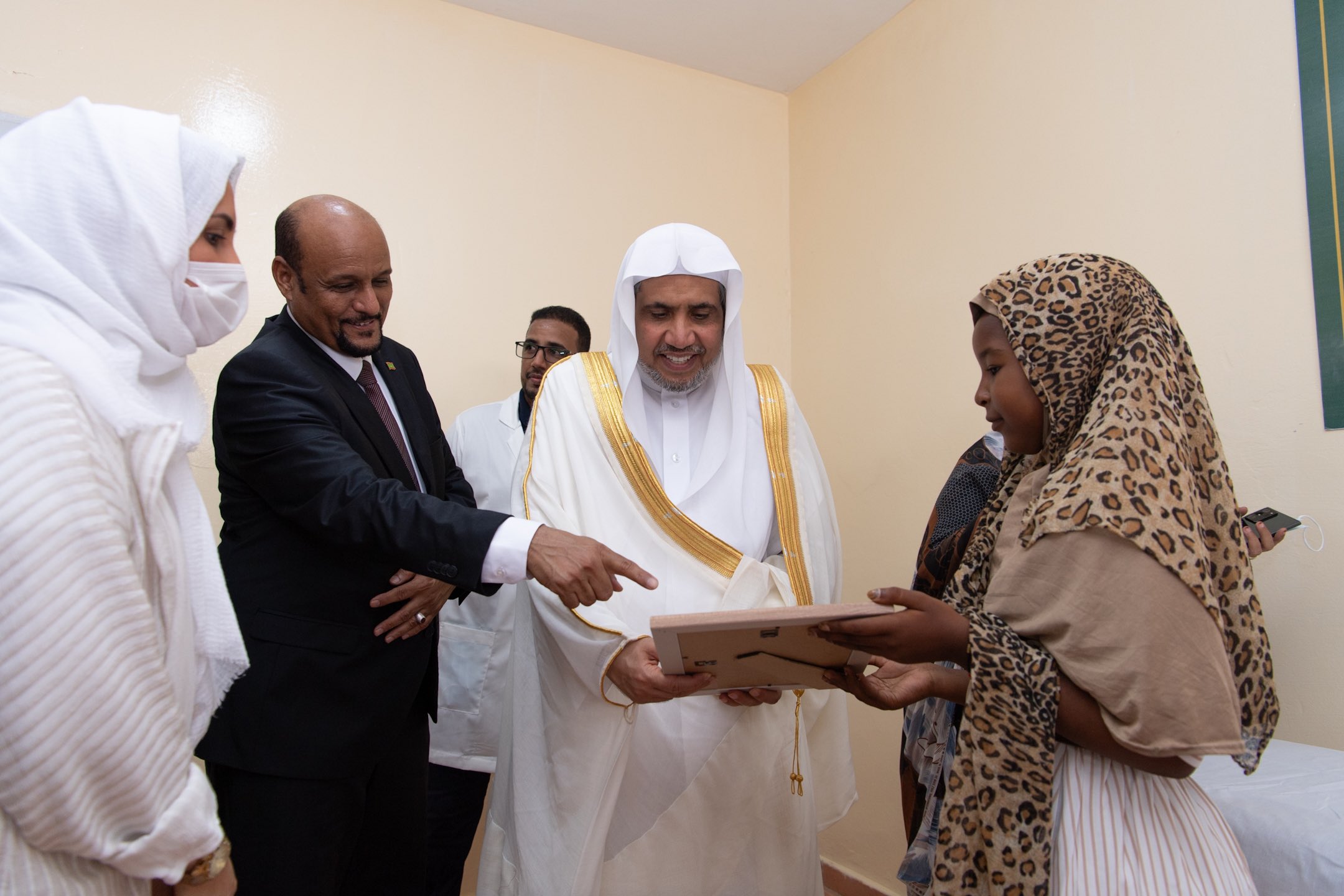 His Excellency Sheikh Dr. Mohammed Al-Issa Secretary-General of the MWL and Chairman of the Organization of Muslim Scholars, inaugurated the medical center in the Mauritanian Capital, Nouakchott