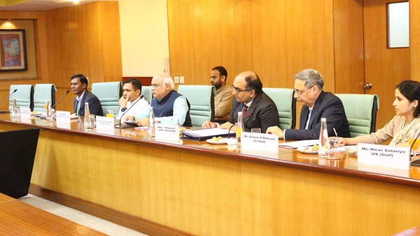 His Excellency Sheikh Dr.Mohammad Al-Issa, Secretary-General of the MWL, Chairman of the Organization of Muslim Scholars, met earlier today in New Delhi with the President of the Indian Council for Cultural Relations, Dr. Vinay Sahasrabuddhe