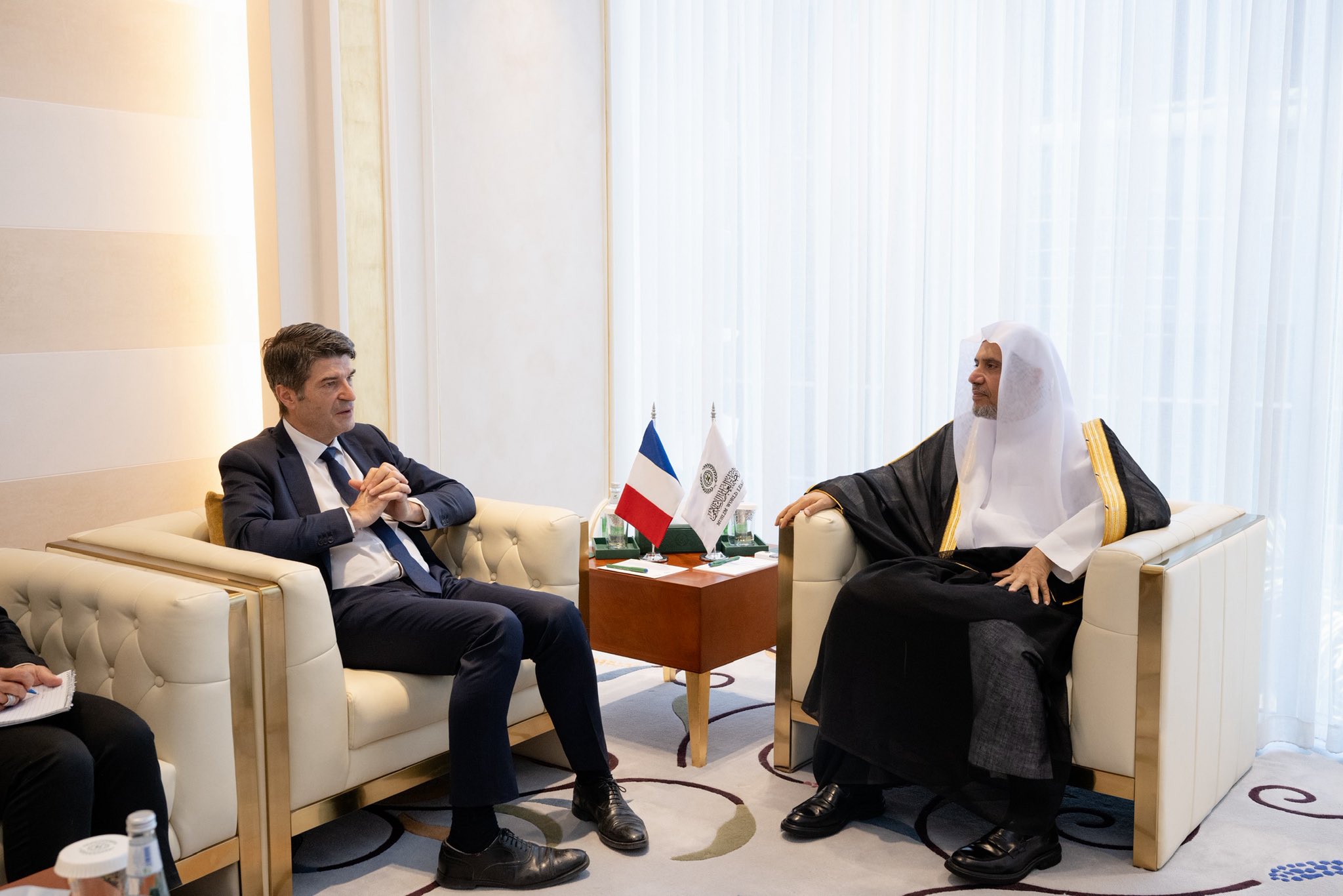 Earlier today at his office in Riyadh, H.E. Sheikh Dr. MohammedAlissa, Secretary-General of the Muslim World League (MWL) and Chairman of the Organization of Muslim Scholars, met with H.E. Ambassador Patrick Maisonnave, Ambassador of the French Republic to the Kingdom of Saudi Arabia.