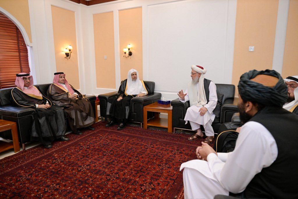 احتفاءً بالزيارة الرسمية الأولى لرابطة العالم الإسلامي إلى "كابل"  نائب رئيس الوزراء الأفغاني يقيم مأدبة غداء احتفاء بأمين عام رابطة العالم الإسلامي