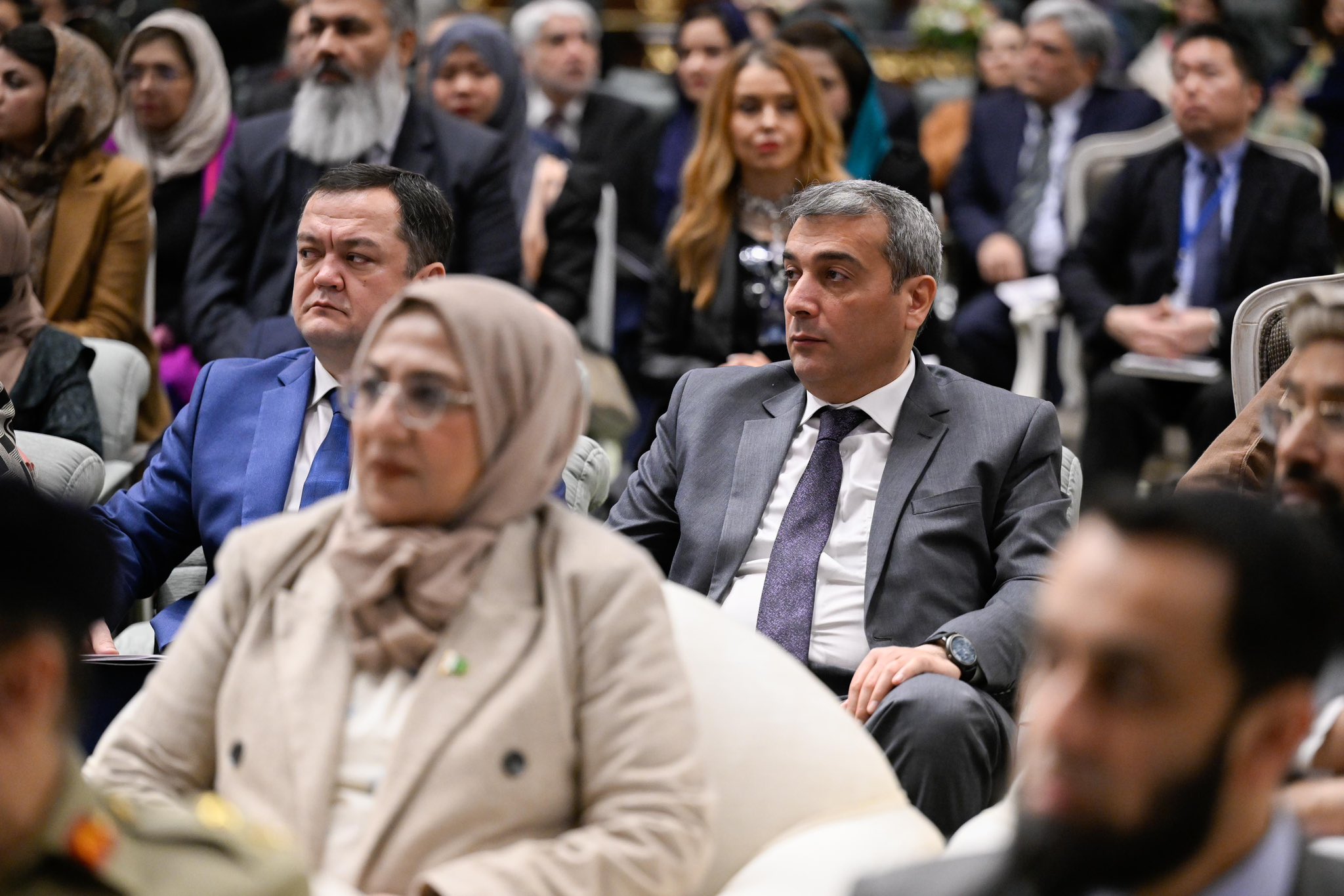 El Primer Ministro de la República Islámica de Pakistán, el Sr. Muhammad Shehbaz Sharif, durante su patrocinio de la conferencia de la LigadelMundoIslamico: EducacionDeNiñas en las sociedades musulmanas, desde la capital pakistaní, Islamabad: