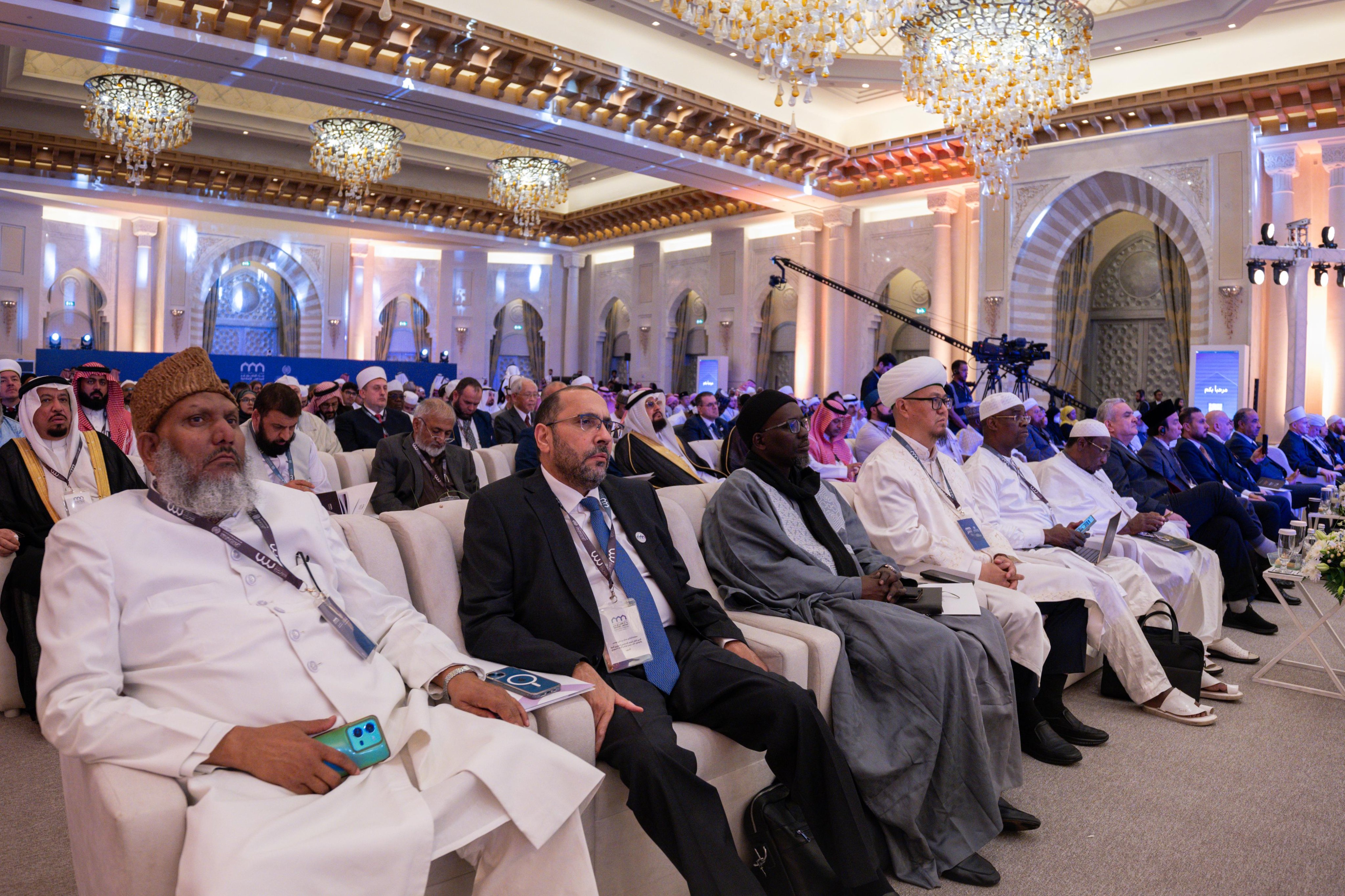 El Mufti General del Reino de Arabia Saudita, Sheij Abdulaziz Al Sheikh, durante la apertura de la segunda edición de la conferencia ConstruyendoPuentesEntreLasEscuelas: