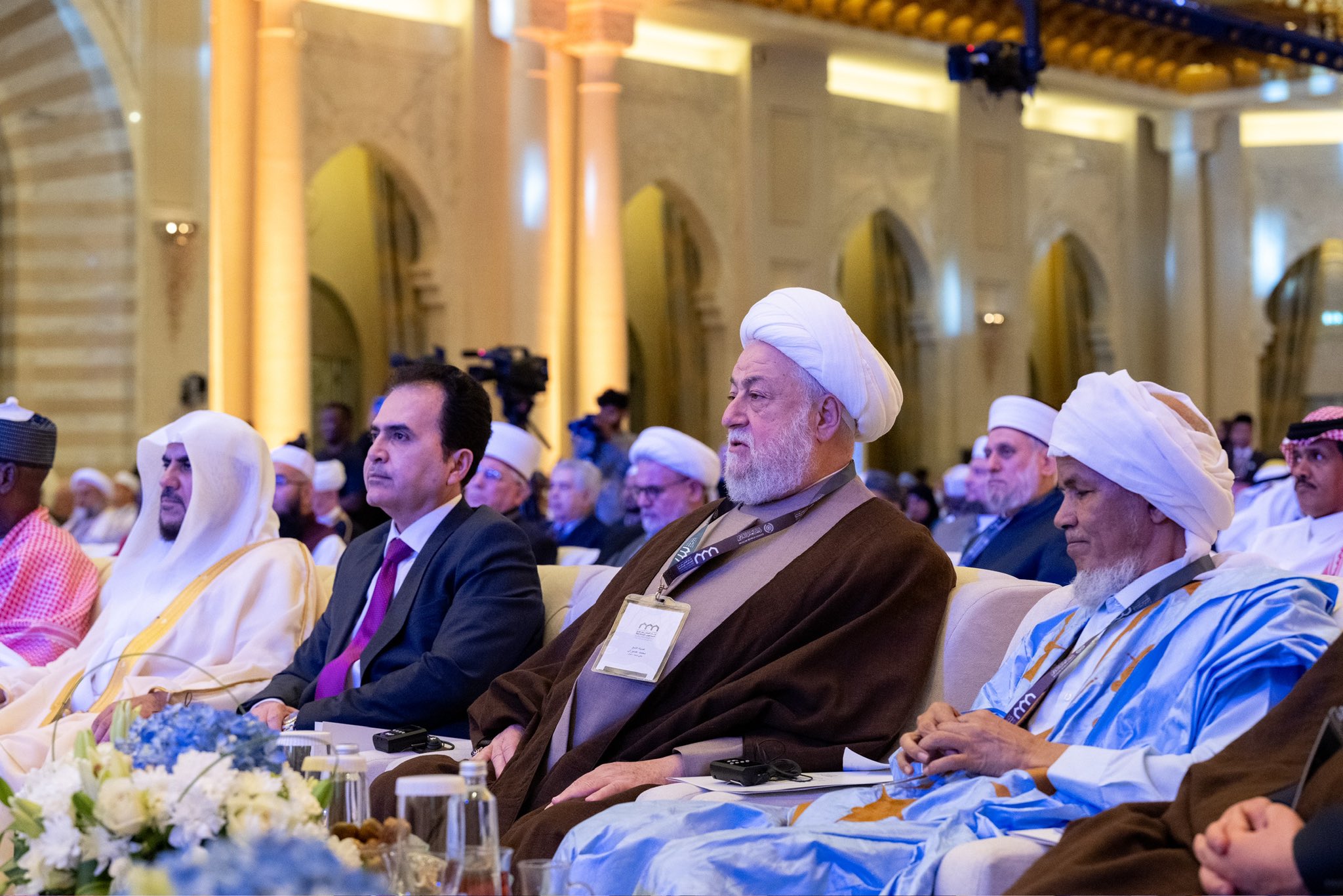 El Secretario General, Presidente de la Comisión de Ulemas, Sheij Mohammed Al-Issa , durante la ceremonia de apertura de la conferencia ConstruyendoPuentesEntreLasEscuelas