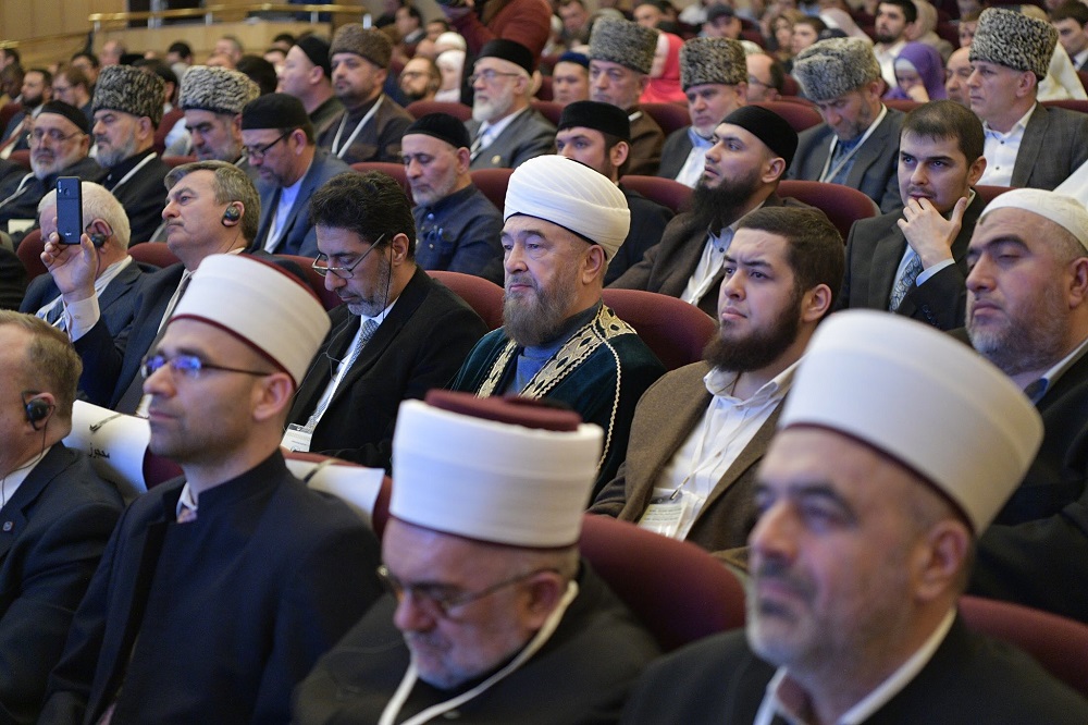 الرابطة جمعت في مؤتمرها نخبة من القيادات الدينية والفكرية والسياسية يمثلون 43 دولة