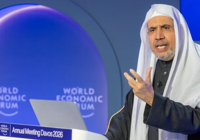 Yang Mulia Sekretaris Jenderal LMD, Syekh Dr.Mohammed Alissa , berpartisipasi dalam sesi dialog utama di Forum Davos, dengan tema "Tanggung Jawab Moral Para Pemimpin Agama dalam Konflik"