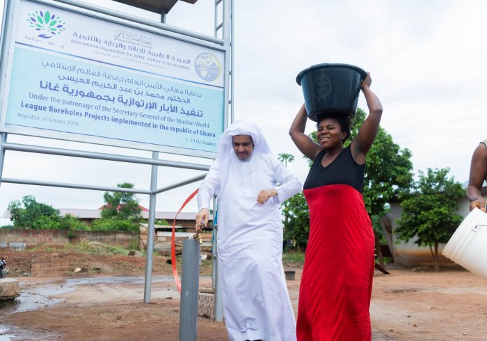 L'année dernière, la LIM a creusé des milliers de puits au Ghana . L'accès à l'eau potable est un droit humain et contribue de manière significative à réduire la pauvreté des populations vulnérables. solidarité