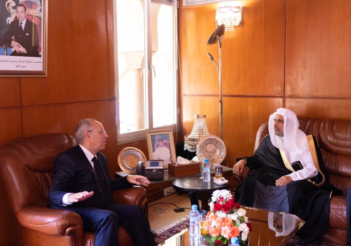 Le Ministre marocaaires rin des affeligieuses et des legs D. Ahmed Taowfik recevant à Rabat le D.  Mohammad Alissa .