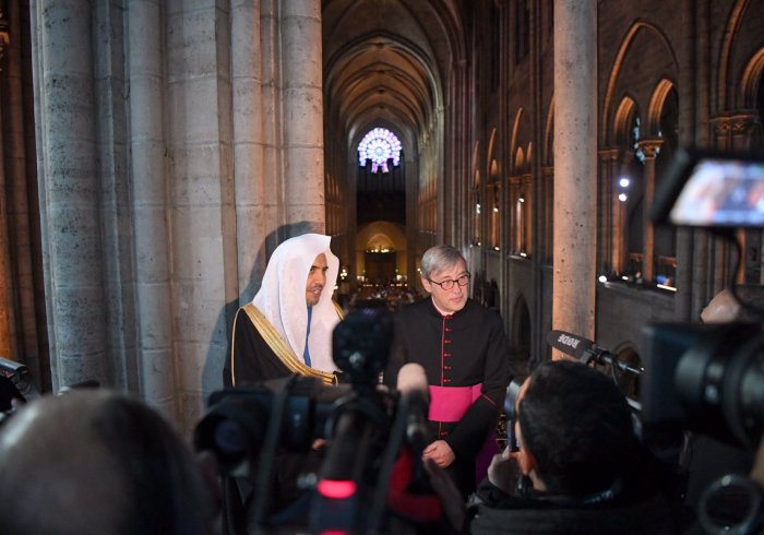 The largest and most famous European cathedral in Paris, “Notre Dame”, hosts today HE the MWL’s SG