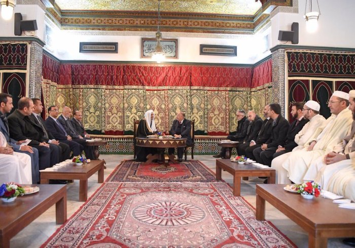 HE the MWL's SG meets with the Dean of the Islamic Institute in Paris Dr. Daleel Abu Bakr & a number of scholars and intellectuals during his visit to the Grand Mosque in Paris
