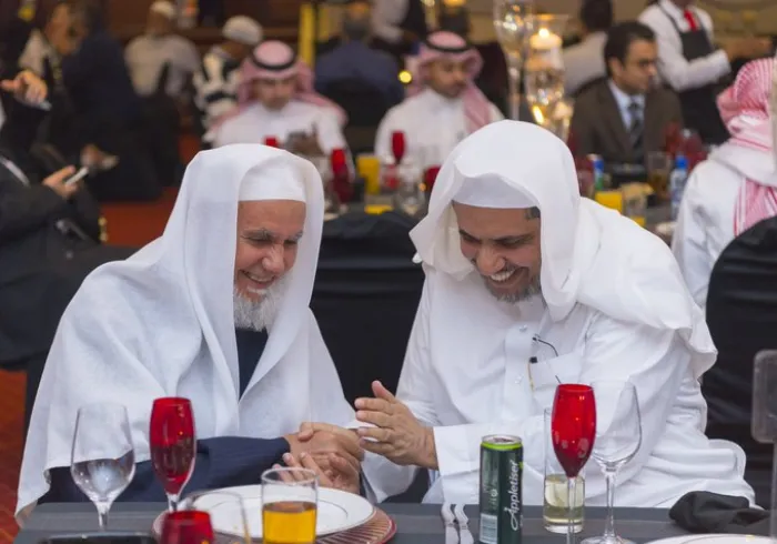 La Charte Mecque affirme que nous ne devrions pas être divisés par origine ou nationalité. 