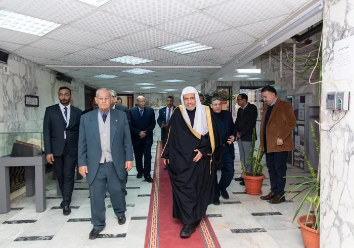 Lors de sa visite officielle en Égypte, cheikh Mohammed Al-Issa, Secrétaire général de la Ligue islamique mondiale a été accueilli par l'Académie de la langue arabe au Caire.