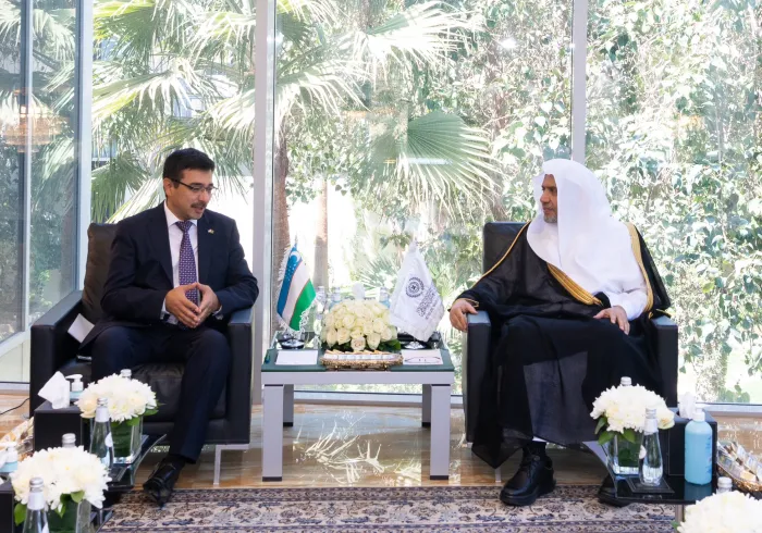Mohammad Alissa reçoit M. Ulugbek Maksudov, ambassadeur d’Ouzbékistan en Arabie Saoudite