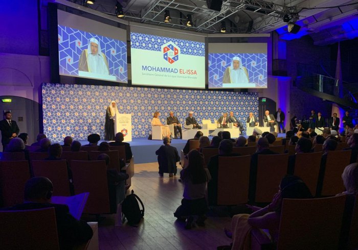 L'année dernière, la LIM a réuni des représentants des religions abrahamiques à la Conférence internationale de Paris pour la paix et la solidarité. La LIM a rappelé l'esprit d'amitié et de compréhension qui nous unit à l’occasion de la Journée internationale de la solidarité