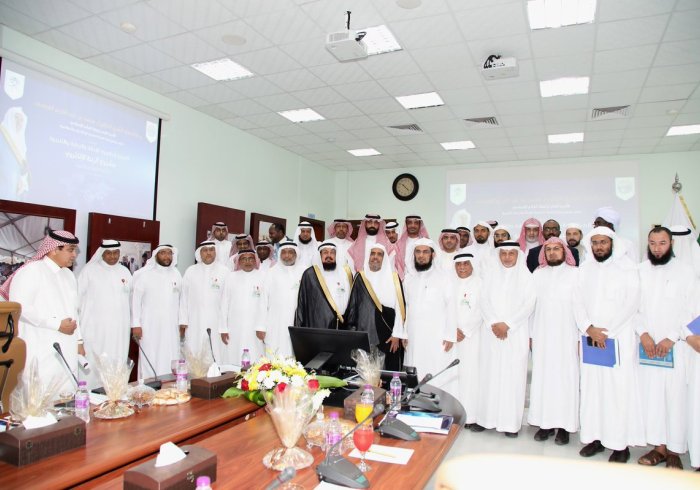 معالي الأمين العام لـ رابطة العالم الإسلامي رئيس مجلس إدارة الهيئة العالمية للإغاثة والرعاية والتنمية يدشن مشروع الربط الإلكتروني مع كافة مكاتب الهيئة حول العالم
