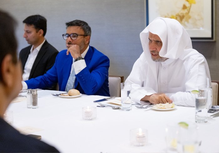 Sejumlah pengusaha dan eksekutif bisnis dari Silicon Valley bertemu dengan Yang Mulia Sekretaris Jenderal LMD, Ketua Organisasi Ulama Muslim, Syekh Dr. Mohammed Alissa