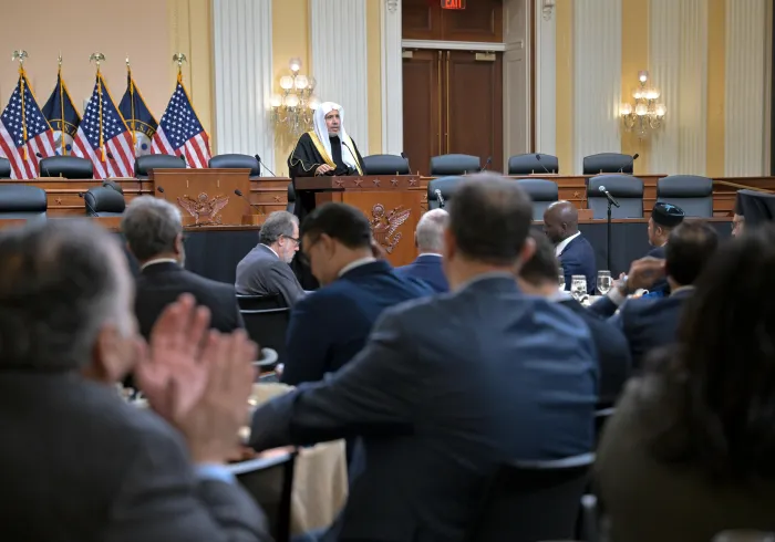 کنگره ایالات متحده آمریکا از دبیرکل سازمان همبستگی جهان اسلام در تقدیر از تلاش‌های این سازمان در مبارزه با نفرت تجلیل کرد