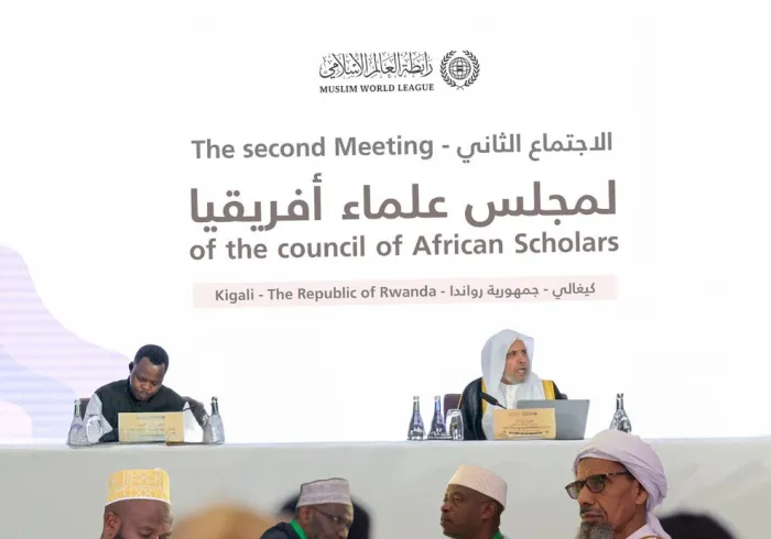 ‏ترأَّسَ معالي الأمين العام، رئيس هيئة علماء المسلمين، فضيلة الشيخ د.⁧‫محمد العيسى‬⁩ ⁦‬⁩، الاجتماعَ الثانيَ لمجلس علماء أفريقيا الذي تستضيفه جمهورية رواندا، ويضم المجلسُ نُخبةً من علماء القارة الأفريقية