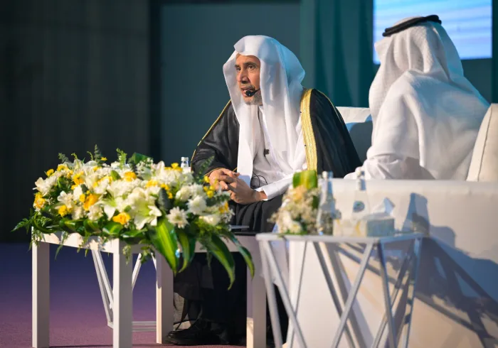 ‏صورٌ من محاضرة وحوار معالي الشيخ د.⁧‫محمد العيسى‬⁩ ‬⁩، ظُهرَ اليوم، في رحاب مكة المكرمة، حولَ: "الوسطيّة السعودية: من المنهج الفقهي إلى الرِّيادة العالميّة"، بدعوةٍ من هيئة الصحفيين السعوديين: