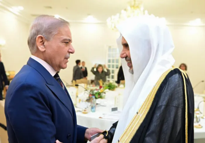 H.E. Mr. Muhammad Shehbaz Sharif, Prime Minister of the Islamic Republic of Pakistan, hosted H.E. Sheikh Dr. Mohammed Al-Issa , Secretary-General of the MWL, at the Prime Minister’s Office in Islamabad
