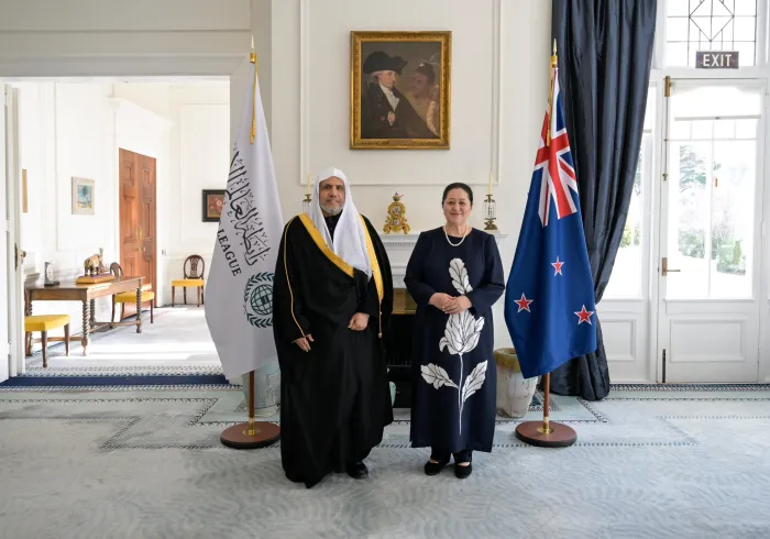 Her Excellency Dame Cindy Kiro, Governor-General of New Zealand, received His Excellency Sheikh Dr. Mohammed Al-Issa, Secretary-General of the MWL, at Government House in Wellington, the capital of New Zealand