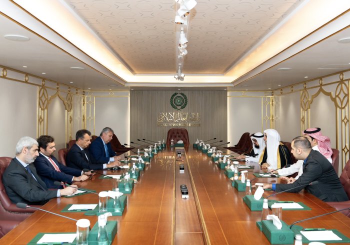 ang Mulia Syeikh Dr. Mohammed Al-Issa menerima delegasi tingkat tinggi dari Senat dan Parlemen Italia, yang dipimpin oleh Senator Marco Scurria, di kantornya di Riyadh siang ini.