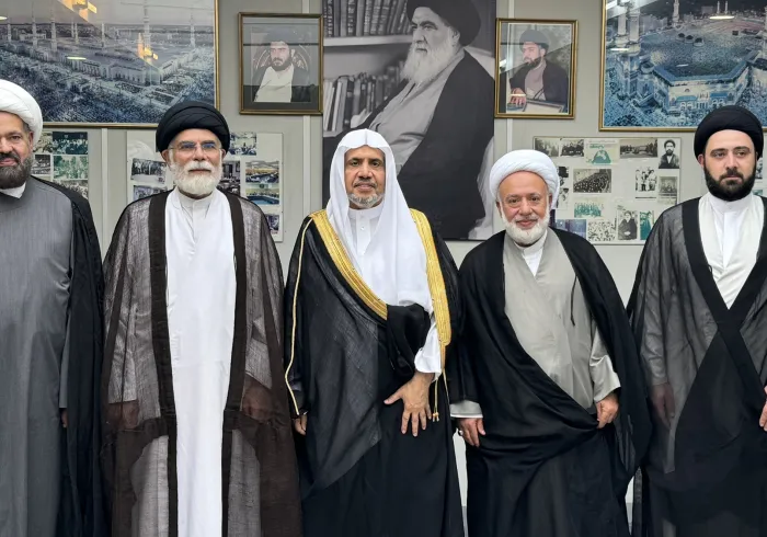 Le SG de la fondation Al-Sayyid Al-Khoei, M. Abdelsaheb Al-Khoei a accueilli à Londres le Secrétaire général et président de l'Organisation des savants musulmans, cheikh Mohammed Alissa.