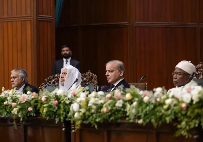 اسلام آباد میں وزیراعظم پاکستان کی سرپرستی میں رابطہ عالم اسلامی کی جانب سے مسلم معاشروں میں بچیوں کی تعلیم کے لئےبین الاقوامی اقدام کا آغاز