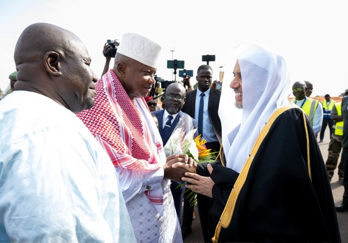 برئاسة معالي الأمين العام، رئيس هيئة علماء المسلمين، فضيلة الشيخ د.⁧‫محمد العيسى‬⁩‬⁩ وفد رابطة العالم الإسلامي يصِل إلى جمهورية "غينيا بيساو"