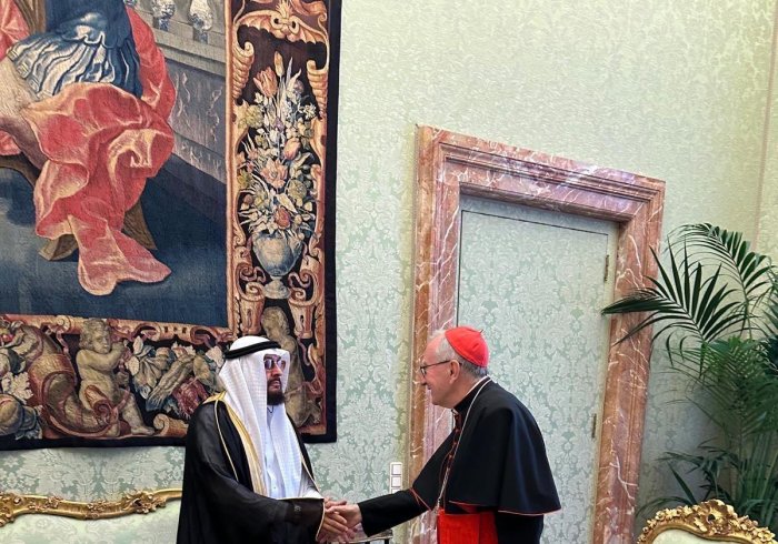 His Excellency Dr. Abdulaziz Sarhan, Advisor and Coordinating Commissioner of the Muslim World League to the Vatican, offered condolences in person on the passing of Pope Francis
