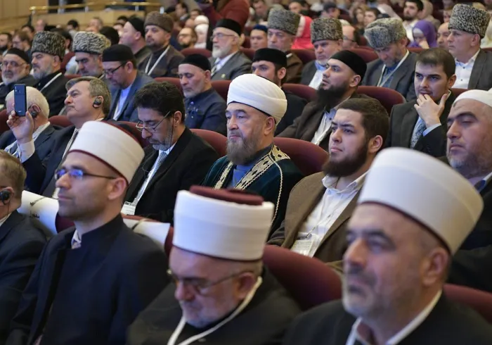 مؤتمر رابطة العالم الإسلامي: "الإسلام رسالة الرحمة والسلام" يحشد مشاركين من أكثر 43 دولة