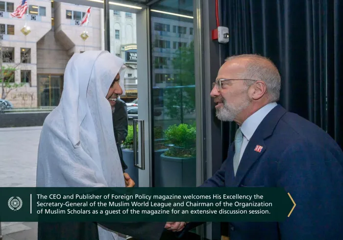 Foreign Policy magazine hosted a discussion session followed by a dinner in honor of His Excellency Sheikh Dr. Mohammed Al-Issa attended by a distinguished group of religious, intellectual, media, and political figures.