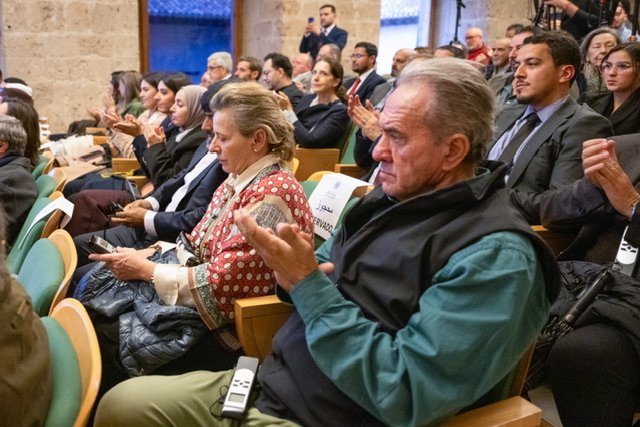 الأولى من نوعها في التاريخ المعاصر لشخصية مسلمة الأمين العام لرابطة العالم الإسلامي يحاضر في &quot;قصر الحمراء&quot; بغرناطة