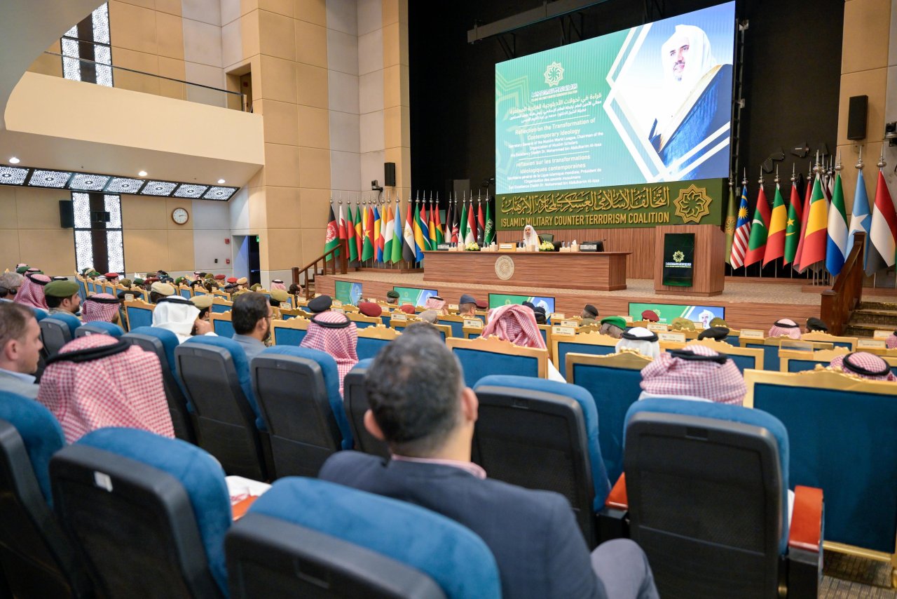الأمين العام لرابطة العالم الإسلامي يحاضر في مقرّ &quot;التحالف الإسلامي العسكري لمحاربة الإرهاب&quot;