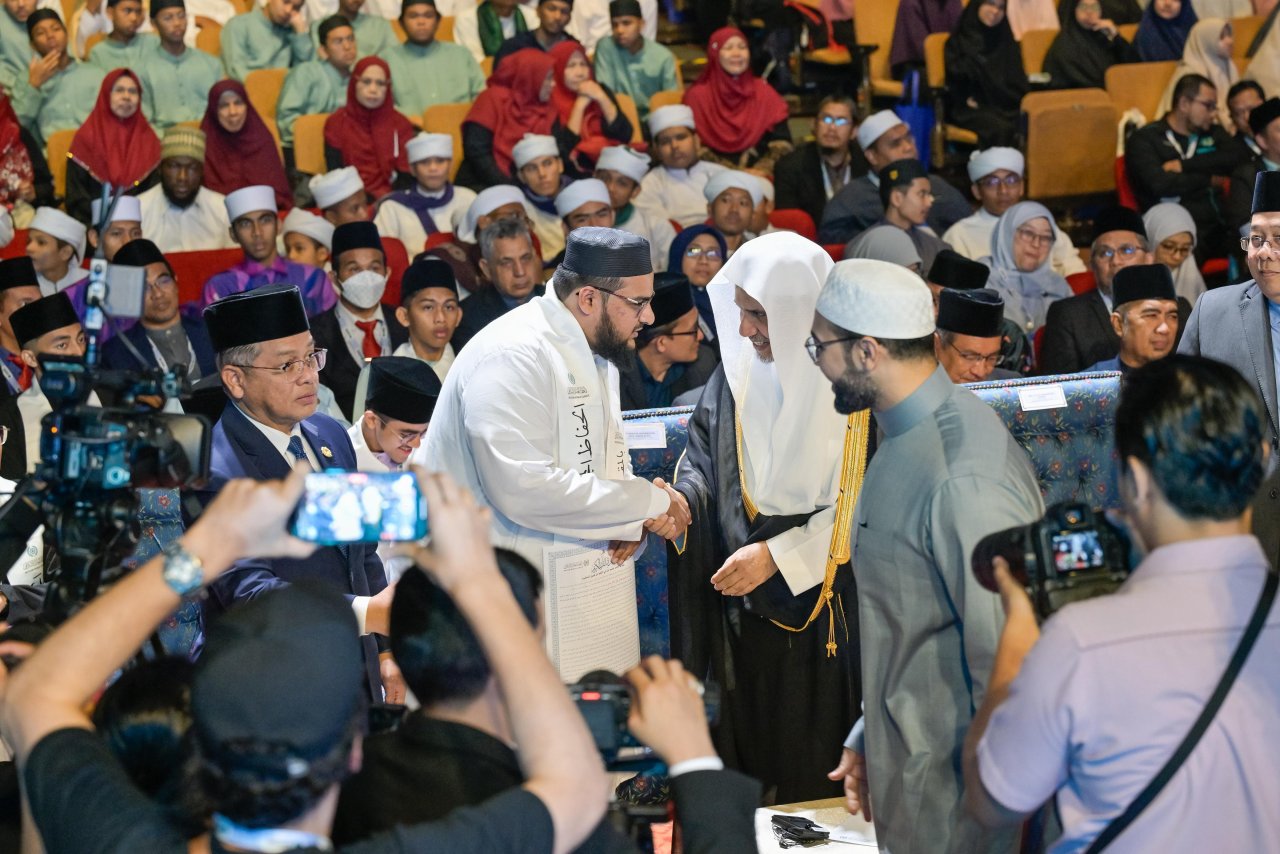 رابطہ عالم اسلامی کے سیکرٹری جنرل کی زیر صدارت ”قرآنی اجازات کی تصدیق کا عالمی فورم“ اور ”آسیان ممالک کے قرائے کرام کااعزازی اجتماع“ كامیابی سے اختتام پذیر