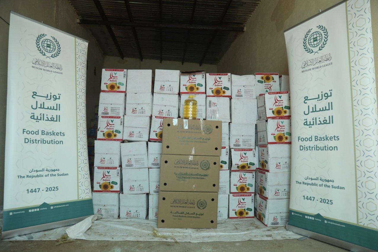 The Muslim World League (MWL) in Sudan: A Steadfast Presence Amidst Challenges Despite the difficulties posed by the ongoing war, the MWL Office in Sudan continues to provide relief and medical programs without interruption