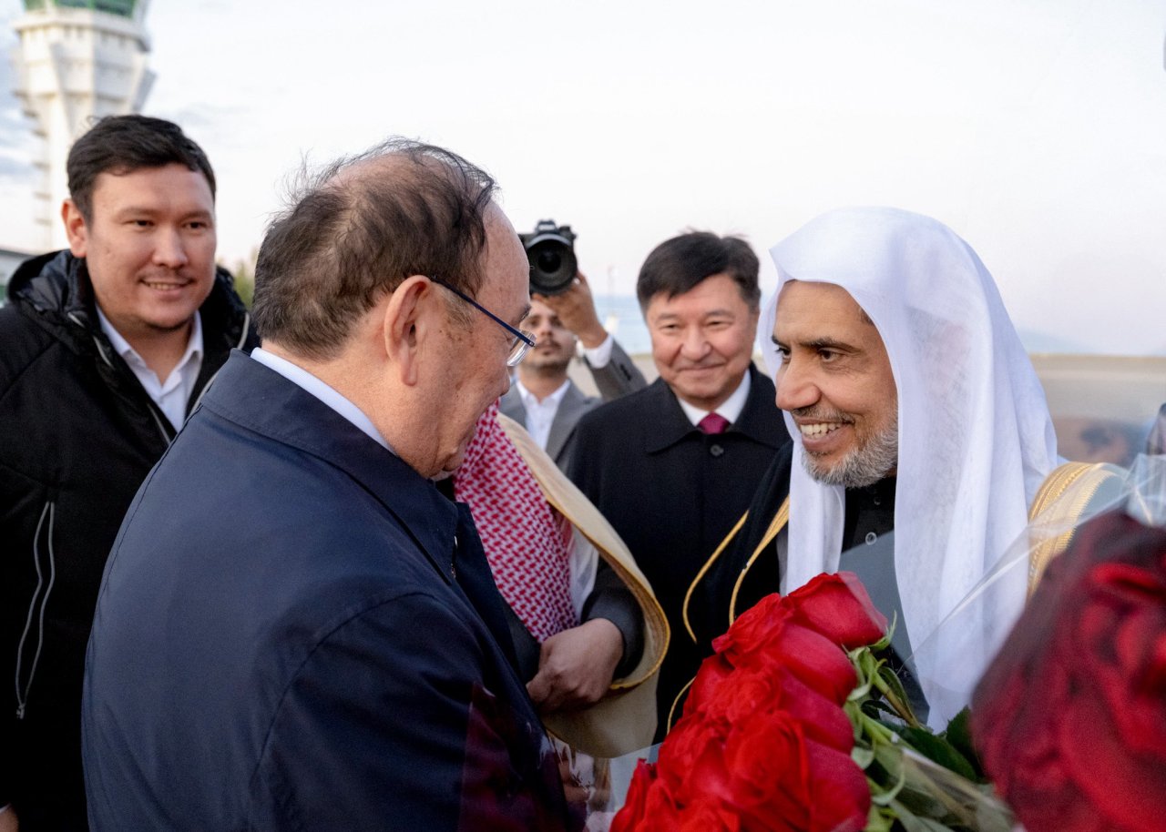 At the invitation of the government to hold a series of high-level meetings and events related to the missions of the Muslim World League (MWL), in line with its global message: