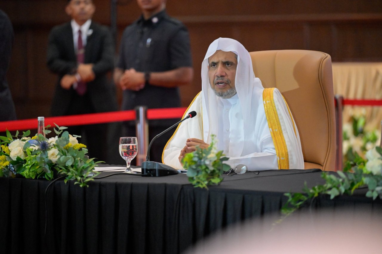 A unifying platform for ASEAN scholars to address their major issues, the Council of ASEAN Scholars, under the umbrella of the Muslim World League, at its third session in Kuala Lumpur, the capital of Malaysia