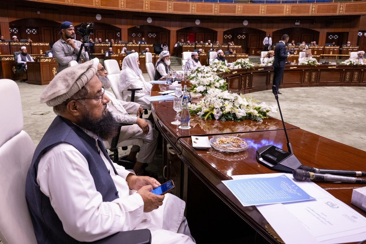 Under the Title “Coordination of Positions and Unity of Stance” and in the Presence of Prominent Scholars, Secretary-General of the Muslim World League Inaugurates the Second Consultative Meeting with Pakistani Religious Scholars