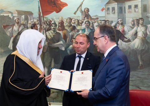 His Excellency Mr. Bajram Begaj, President of the Republic of Albania, awarded His Excellency Sheikh Dr. Mohammed Alissa, Secretary-General of the Muslim World League and Chairman of the Organization of Muslim Scholars