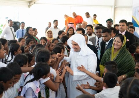 On this International Day of Peace, MWL affirms its commitment to using dialogue to build bridges of understanding and tolerance across cultures & societies