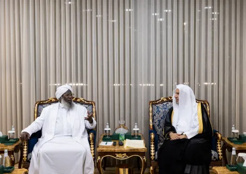 In his office, H.E. Sheikh Dr. Mohammed Alissa, Secretary-General of the Muslim World League (MWL) and Chairman of the Organization of Muslim Scholars, met with H.E. Sheikh Dr. Haji Ibrahim Tufa, Grand Imam, President of the Ethiopian Islamic Affairs Supreme Council, and Head of the Council of Scholars in the Republic of Ethiopia.