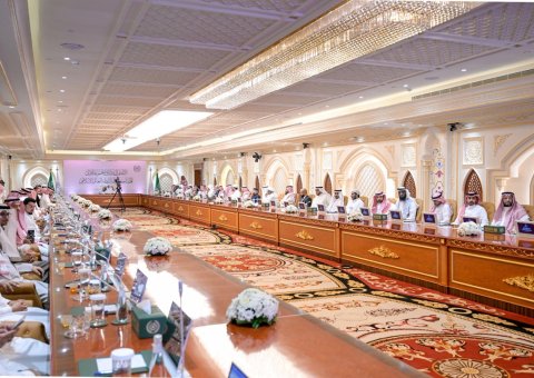 د. العيسى يُطلق المجموعة الأولى من المصاحف المُرتّلة لرابطة العالم الإسلامي