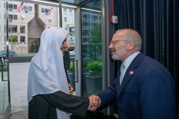 مجلة "فورين بوليسي" تستضيف الأمين العام لرابطة العالم الإسلامي