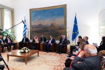 On behalf of His Excellency Sheikh Dr. Mohammed Al-issa, Secretary-General of the MWL, Mr. Abdulwahab Al-Shehri, Assistant Secretary-General for Corporate Communication, met with His Excellency Ioannis Plakiotakis, First Deputy Speaker of the Hellenic Parliament, at the parliament’s headquarters in Athens.