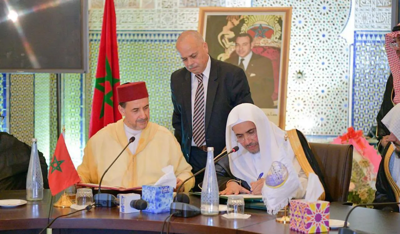 Les partenaires de la Ligue islamique  mondiale dans le monde soutiennent les initiatives et les programmes pertinents visant à démanteler le discours extrémiste et à promouvoir des stratégies de protection intellectuelle. https://t.co/2hG2zTCDvF